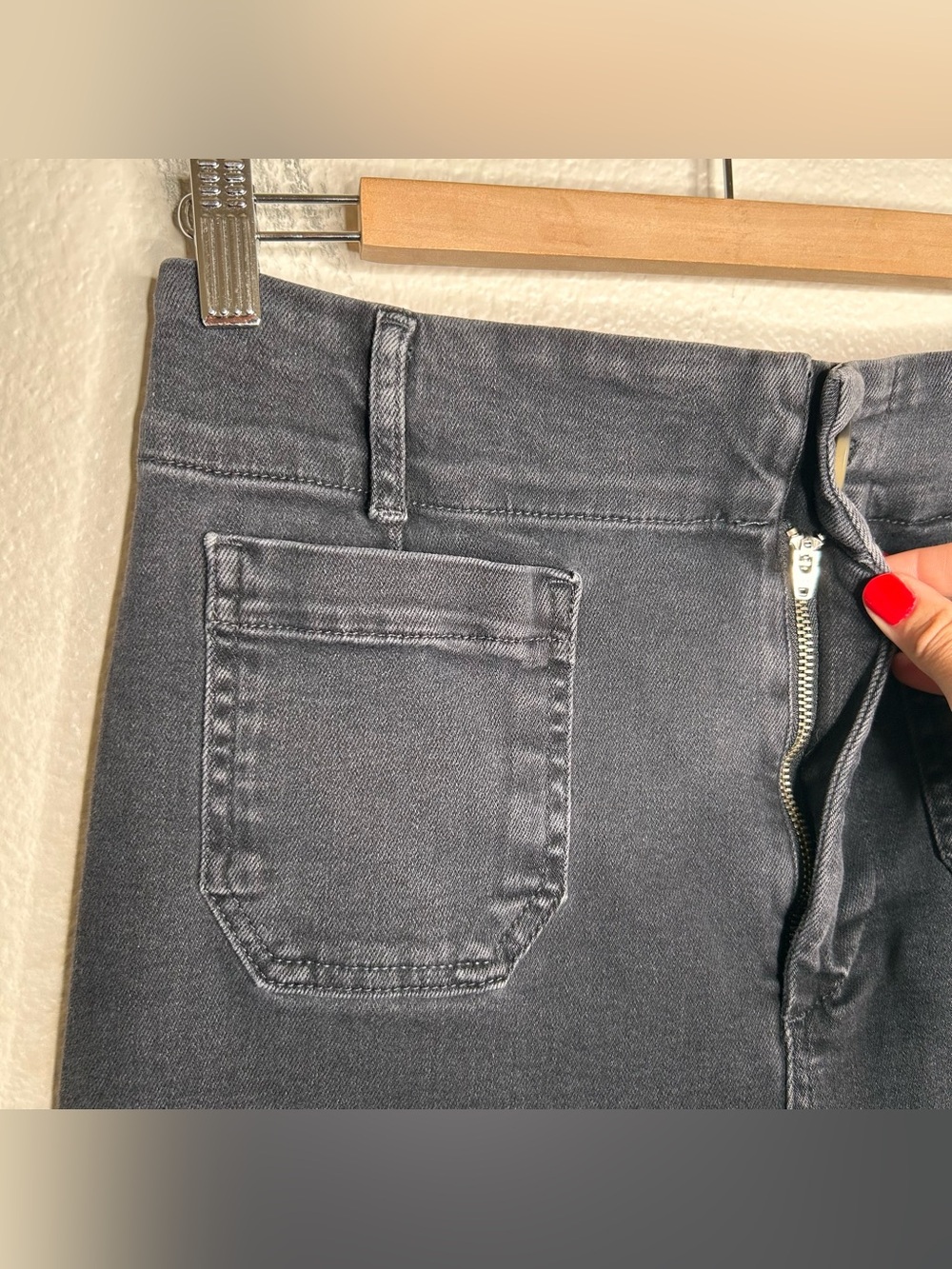 Anthropologie Pilcro The Skipper jeans 28 - Picture 3 of 15